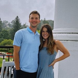 Meet your Posher, Carly